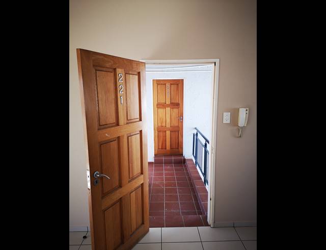 1 BEDROOM APARTMENT FOR SALE IN FERNDALE